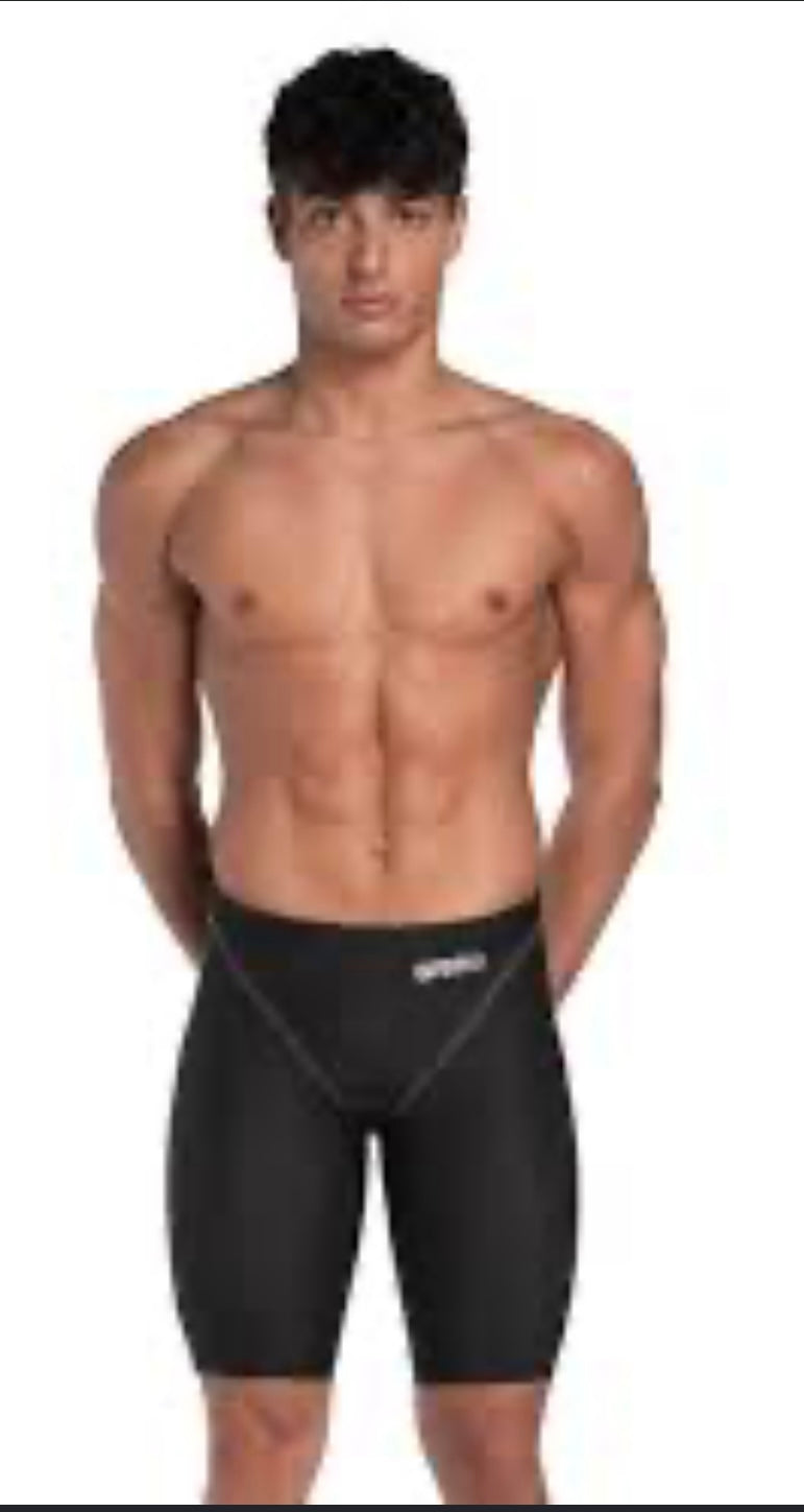 Arena St Men’s (suitable for under 13s)